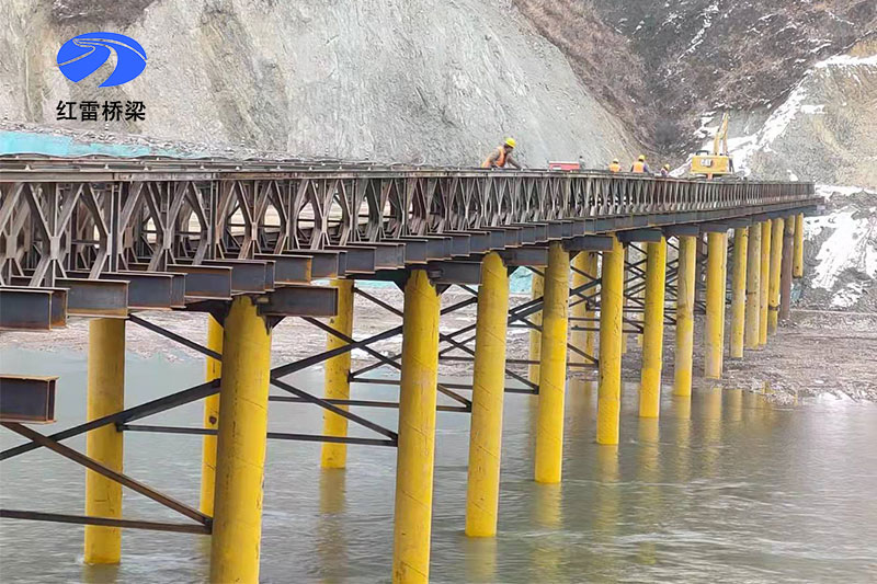 欒盧豫陜 LLYSSG-2 項(xiàng)目經(jīng)理部鋼棧橋搭拆工程1.jpg